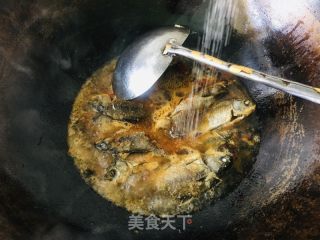 豆豉烧鲫鱼